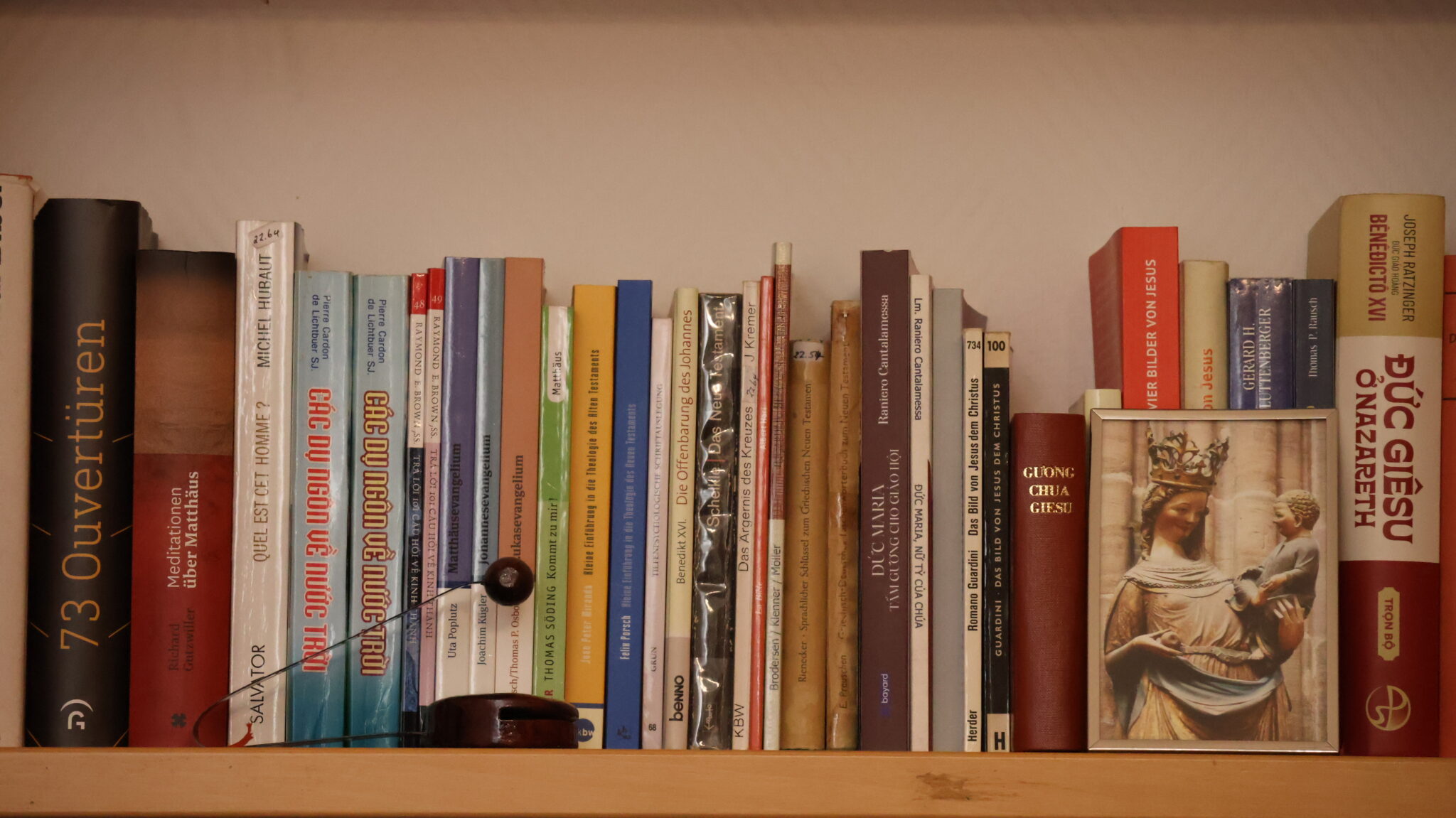 Điều gì giúp cho đời sống cá nhân của mỗi người được thăng tiến?